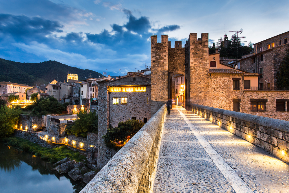 Travel Europe – Bewitched by Besalu
