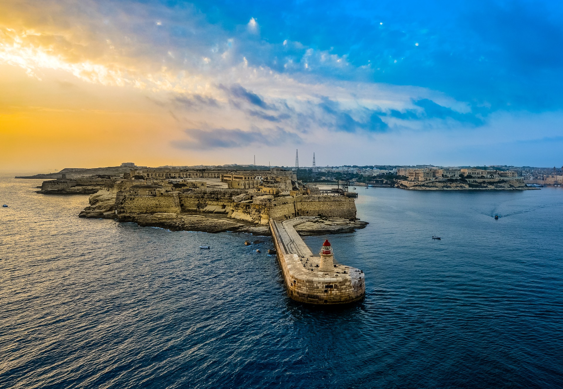 Essential Travel Guide to Malta