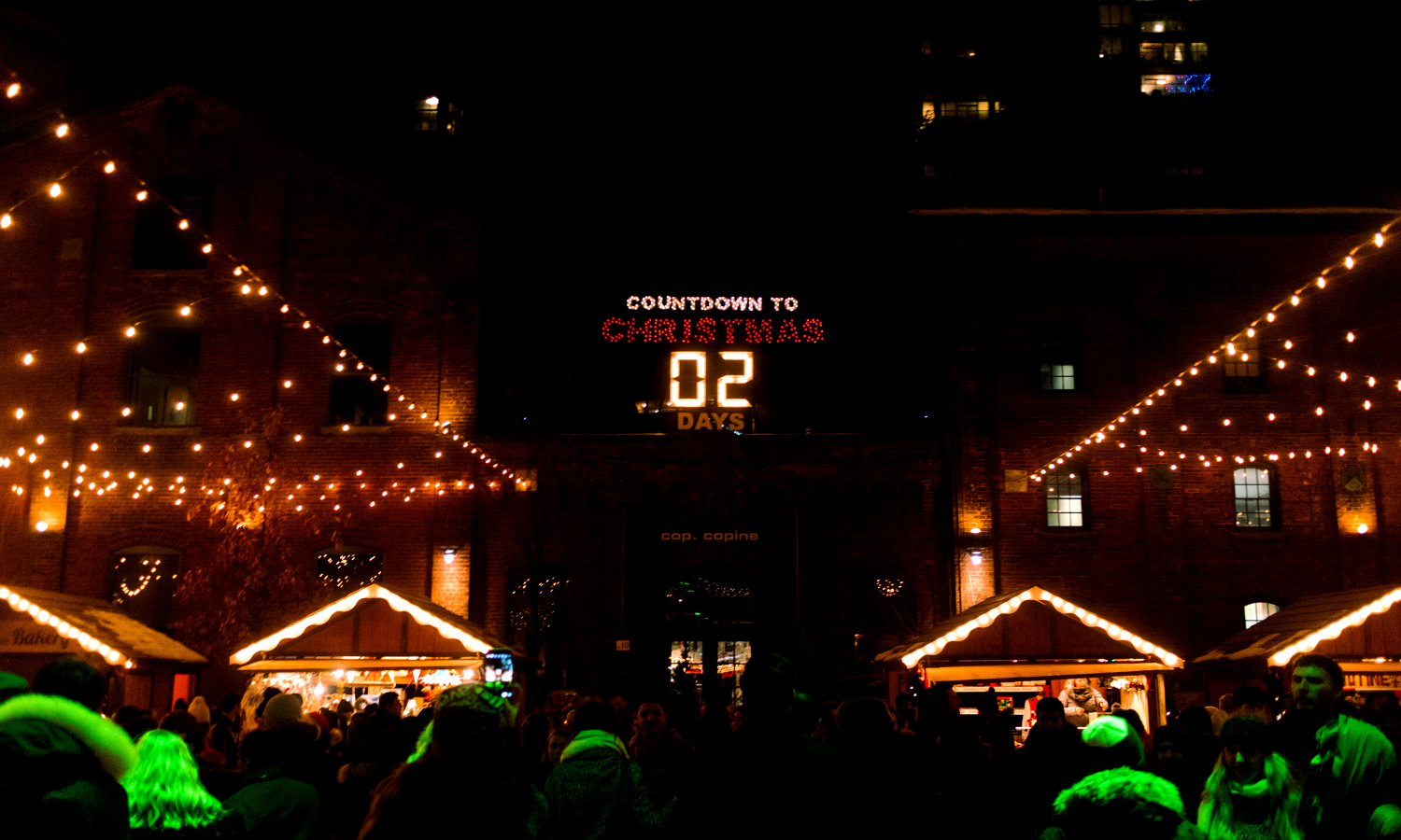 A picture of a massive 'Countdown to Christmas' sign written in lights. 